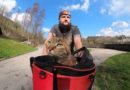 Nala: la gata que viaja por el mundo en bicicleta